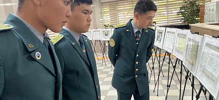 Курсанты Академии пограничной службы Комитета национальной безопасности РК в Архиве фото галереи 4